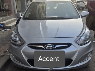 hyundai-accent-2014-en-tres-bon-etat