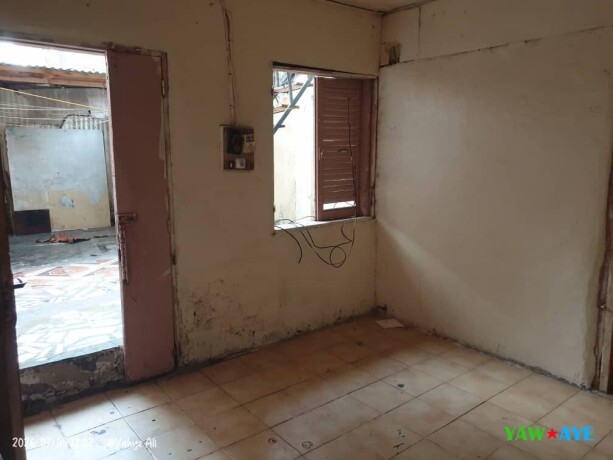 maison-2-chambres-avec-cuisine-et-toilette-a-quartier-3-big-1
