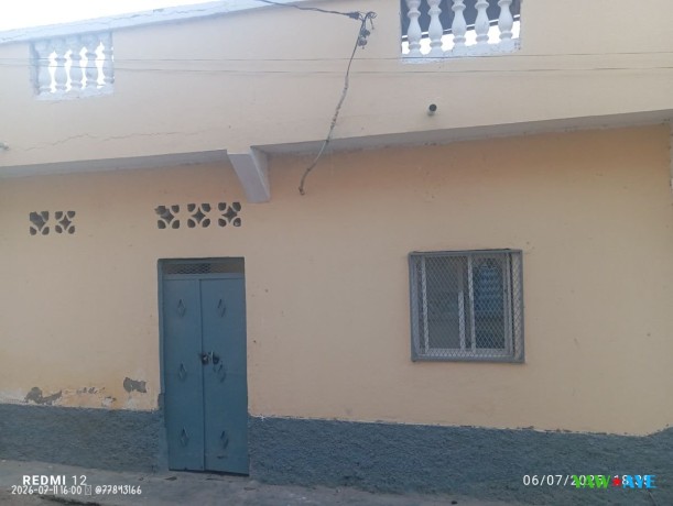 maison-a-louer-proche-grande-mosquee-citer-barwaqo-lot-cf2-big-1