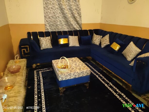 salon-neuf-avec-accessoires-et-rideaux-inclus-big-1