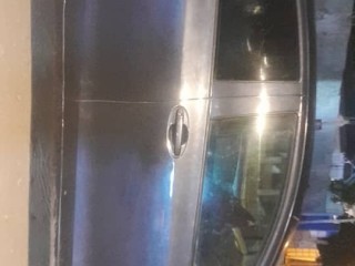 toyota-yaris-2008-en-bon-etat-essence