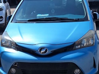 toyota-vitz-2016-essence-climatisation-excellent-etat