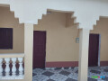 maison-2-chambres-avec-eau-et-electricite-a-louer-small-1
