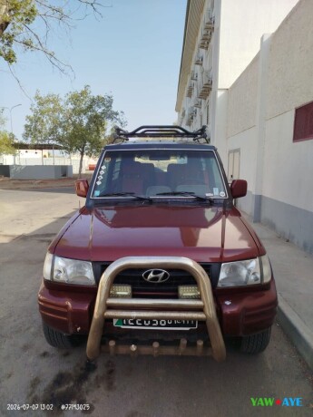 hyundai-galloper-4x4-chassis-court-robuste-et-fiable-big-0