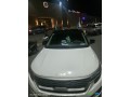 kia-seltos-2024-diesel-automatique-interieur-cuir-gris-small-0
