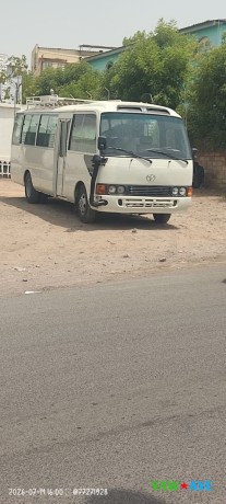 bus-toyota-coaster-30-places-puissance-18-cv-a-vendre-big-1