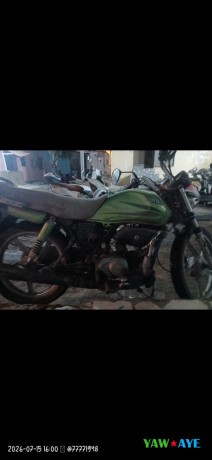 moto-hero-occasion-en-bon-etat-big-1