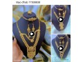 robes-et-boubous-traditionnels-originaux-small-0