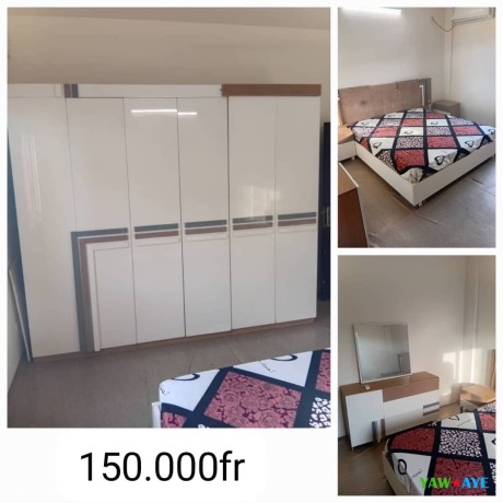 chambre-a-coucher-elegante-et-confortable-decouvrez-votre-oasis-chez-yawaaye-big-0