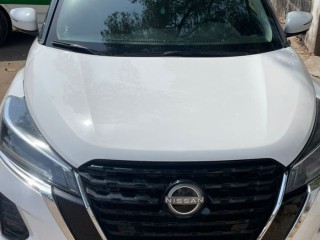 2024-nissan-kicks-essence-like-new-automatic-transmission-yawaaye-deals