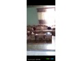 salon-complet-en-excellent-etat-avec-table-et-accessoires-inclus-yawaaye-small-1