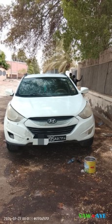 2013-hyundai-tucson-essence-manual-transmission-great-condition-yawaaye-deal-big-1