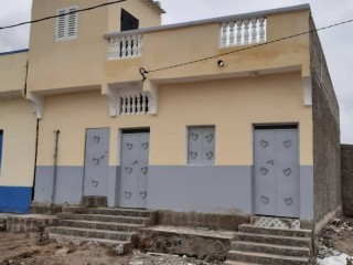 charmante-maison-f3-a-louer-avec-terrasse-a-cite-nasib-yawaaye