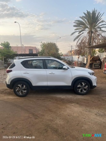 2024-kia-sonet-essence-15l-manual-fully-loaded-brand-new-big-0