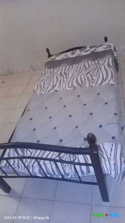 lit-et-matelas-neufs-confort-inegale-jamais-utilises-big-1