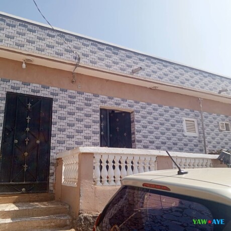 charmante-maison-3-chambres-avec-boutique-a-louer-a-cite-nassib-ne-ratez-pas-cette-offre-big-1