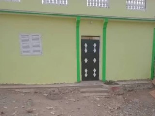 charmant-f3-a-ali-sabieh-quartier-chateau-deau-maison-neuve-a-decouvrir-sur-yawaaye