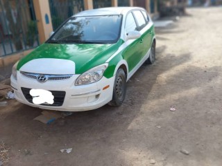 2012-hyundai-i20-taxi-essence-manual-transmission-reliable-affordable