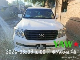 location-toyota-land-cruiser-v8-2015-diesel-boite-manuelle-big-1