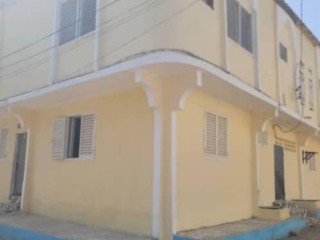 2-appartements-f4-a-louer-avec-3-chambres-a-hodan-1
