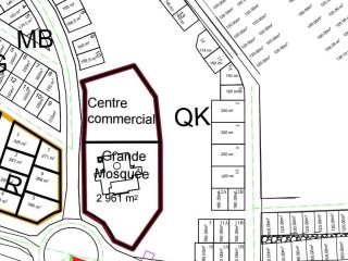 terrain-320-m2-double-facade-a-proximite-du-futur-centre-commercial