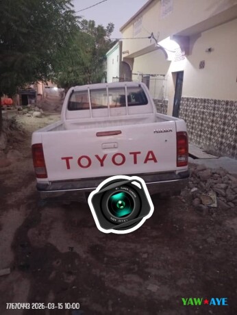 toyota-hilux-4x4-puissant-fiable-et-pret-pour-laventure-big-0