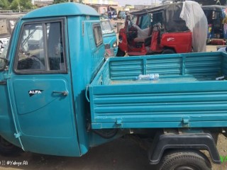 triporteur-mahindra-diesel-neuf-utilitaire-vert