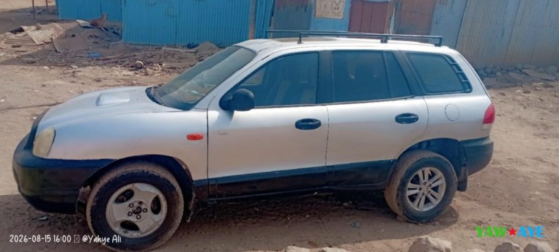 hyundai-santa-fe-2004-en-excellent-etat-a-djibouti-big-1