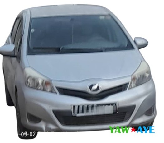 2013-toyota-vitz-in-excellent-condition-with-ac-your-ideal-compact-car-at-yawaaye-big-0