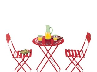 table-bistrot-rouge-en-metal-avec-2-chaises-pliantes-style-et-confort-pour-votre-espace