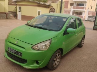 mitsubishi-mairaj-en-bon-etat