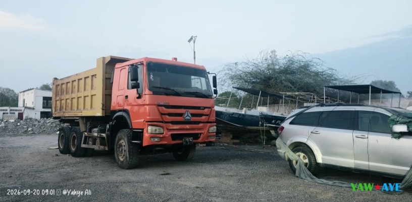 camion-howo-sinotruck-24m3-excellent-etat-et-pret-a-rouler-sur-yawaaye-big-1
