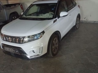 explore-the-suzuki-vitara-allgrip-automatic-essence-suv-for-an-unmatched-adventure
