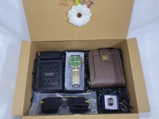 coffret-cadeau-personnalise-livraison-gratuite-a-domicile-sur-yawaaye