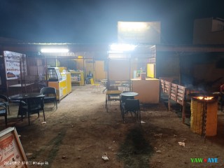 demarrez-votre-reve-restaurant-fast-food-equipe-pret-a-lemploi-sur-yawaaye