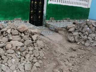 charmante-maison-2-chambres-avec-veranda-et-cuisine-a-cheik-osman-a-saisir