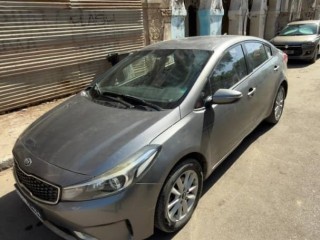kia-k3-impeccable-toutes-fonctions-parfaitement-operationnelles