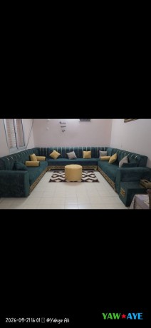 salon-elegant-doccasion-en-excellent-etat-style-et-confort-a-petit-prix-big-0
