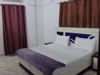 chic-2-bedroom-furnished-apartment-in-downtown-on-rue-13-perfect-for-your-stay