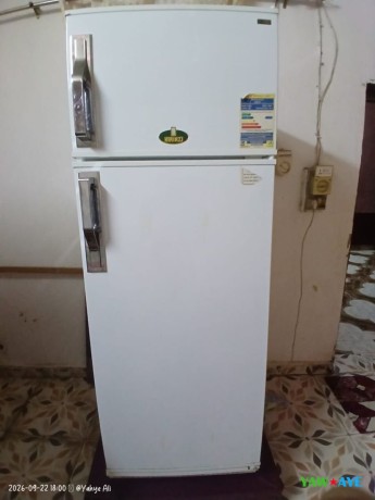refrigerateur-comme-neuf-utilise-seulement-quelques-mois-excellente-affaire-sur-yawaaye-big-1