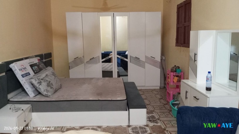chambre-a-coucher-prete-a-emmenager-etat-impeccable-chez-yawaaye-big-0