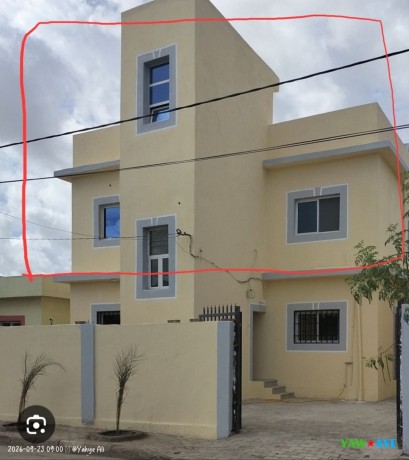 charmant-appartement-2-chambres-avec-terrasse-privee-villa-au-1er-etage-big-0