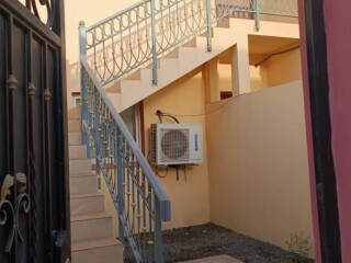 charmante-maison-a-louer-a-cite-sougal-4-pieces-spacieuses-2-wc