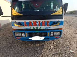 bus-rosa-30-places-en-excellent-etat-a-vendre-ideal-pour-vos-projets