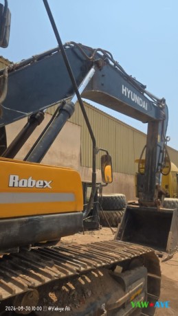 heavy-machinery-rentals-loaders-excavators-graders-at-yawaaye-big-1