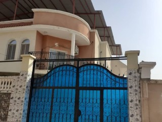 spacious-f5-home-with-ac-in-haramous-your-dream-oasis-awaits-on-yawaaye