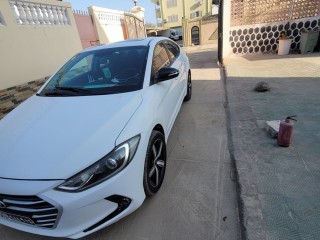 2017-hyundai-avante-diesel-automatic-well-maintained-white-beauty-for-sale