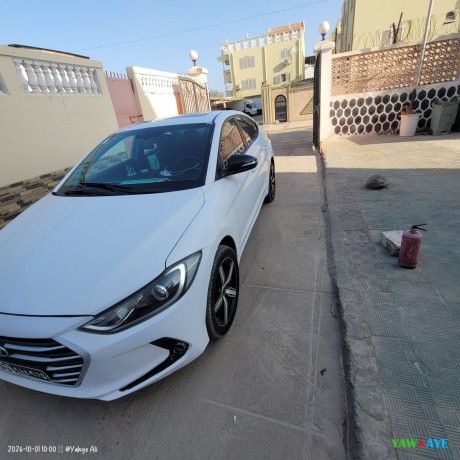 2017-hyundai-avante-diesel-automatic-well-maintained-white-beauty-for-sale-big-0