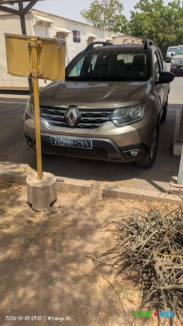 renault-duster-a-vendre-bon-etat-avec-climatisation-a-reparer-saisissez-lopportunite-big-1