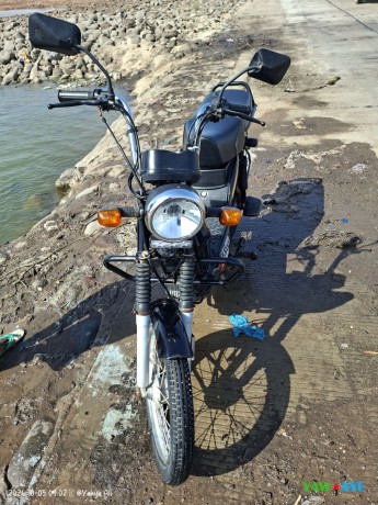 buy-the-reliable-tvs-xl100-moto-perfect-for-your-adventures-on-yawaaye-big-0